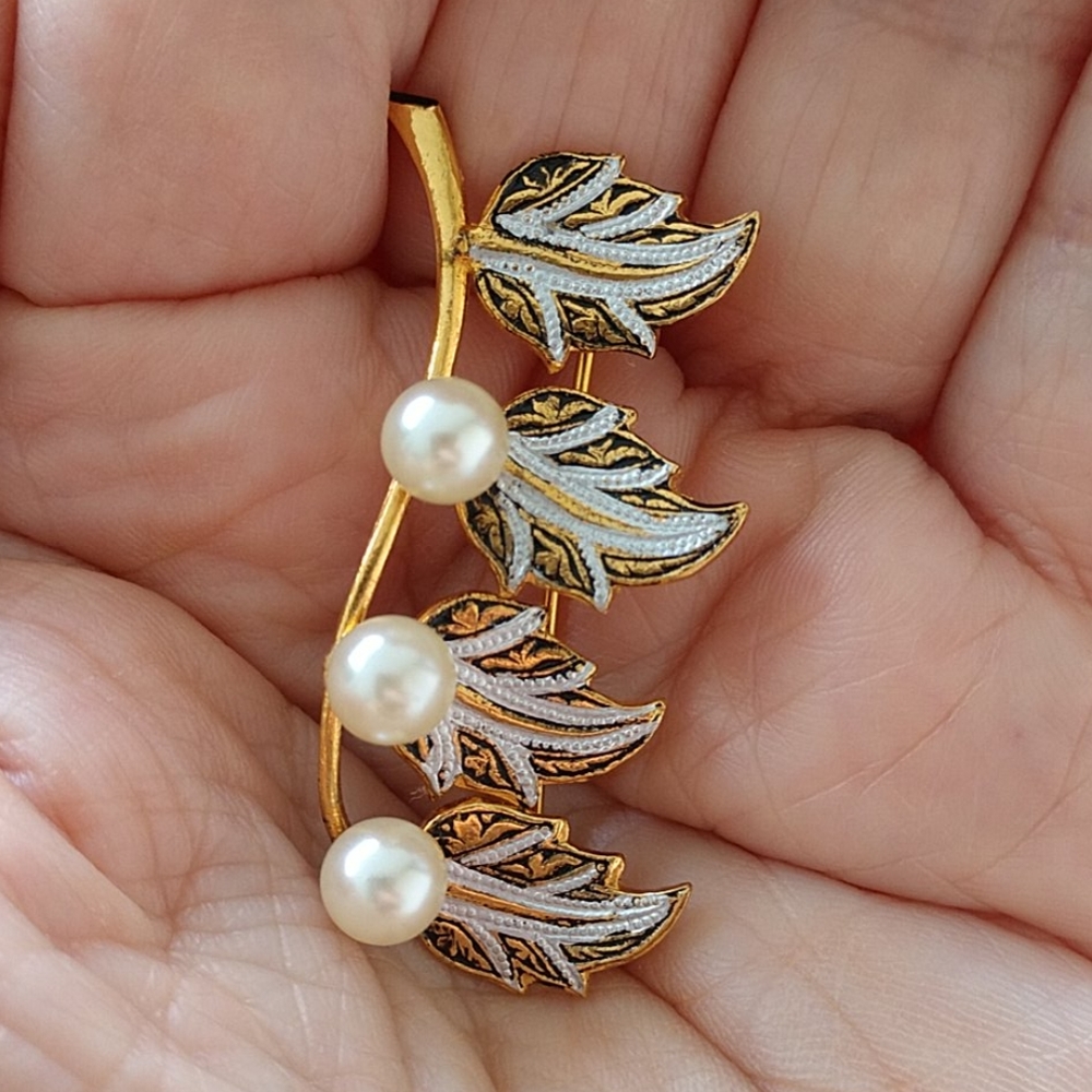 Vintage brooch